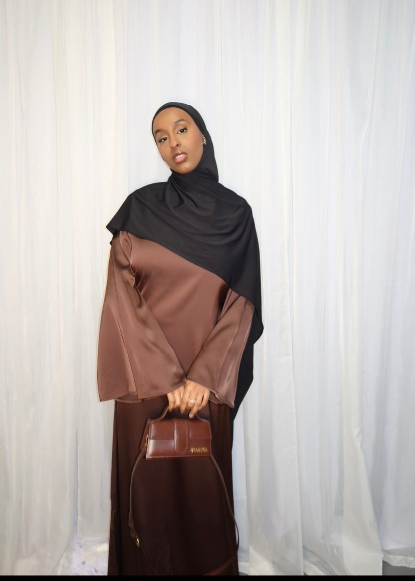 Brown detachable cape dress