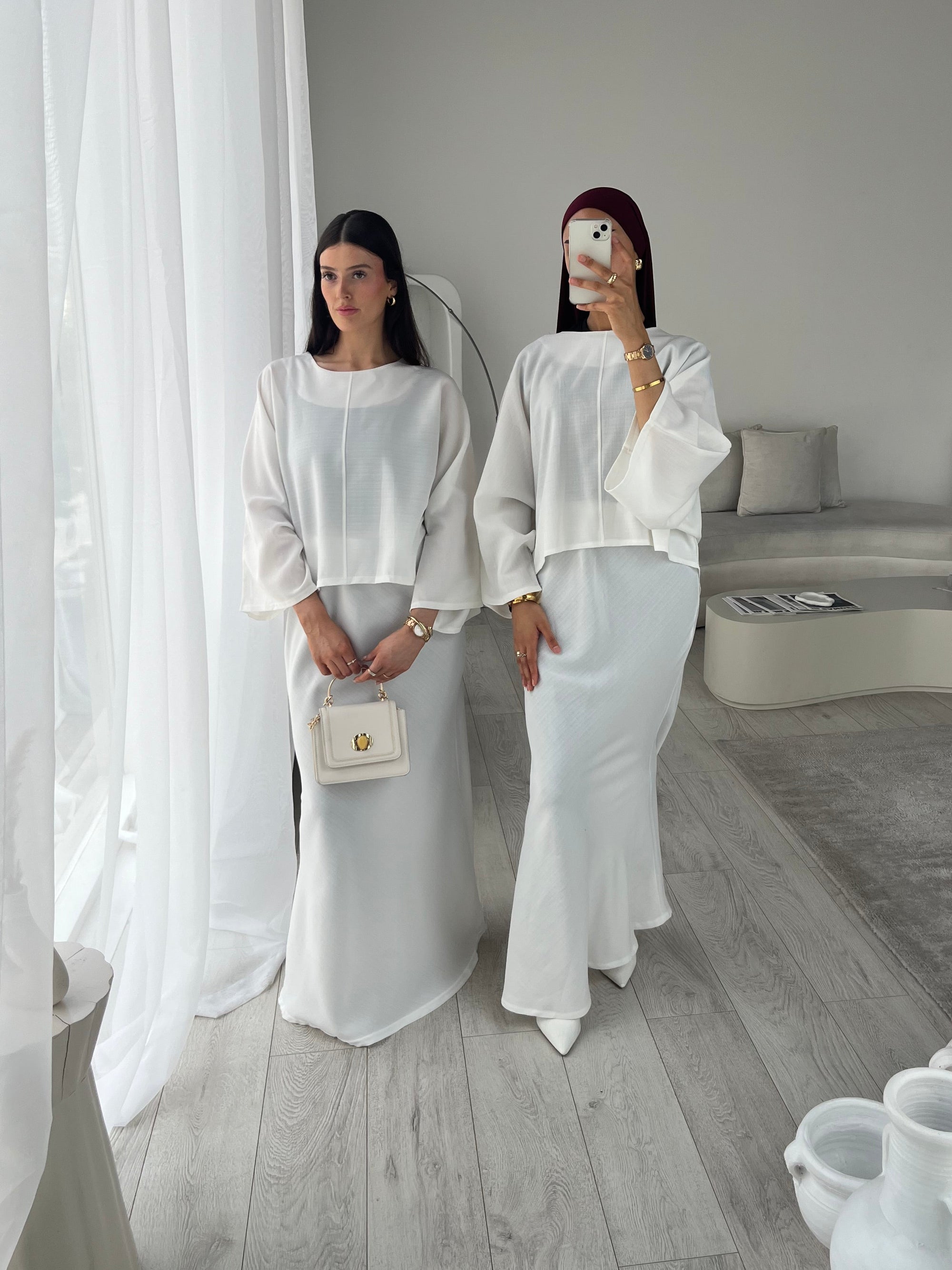 Cape top and skirt set white