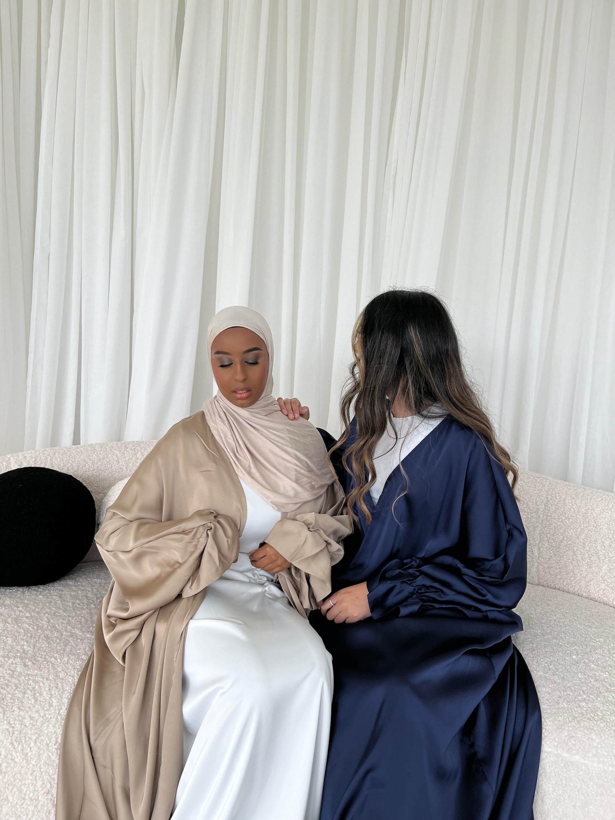 Beige Open Abaya (pre-order)