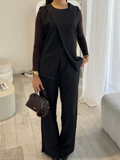 Sleeveless blazer and wide leg trouser suit (TALL)