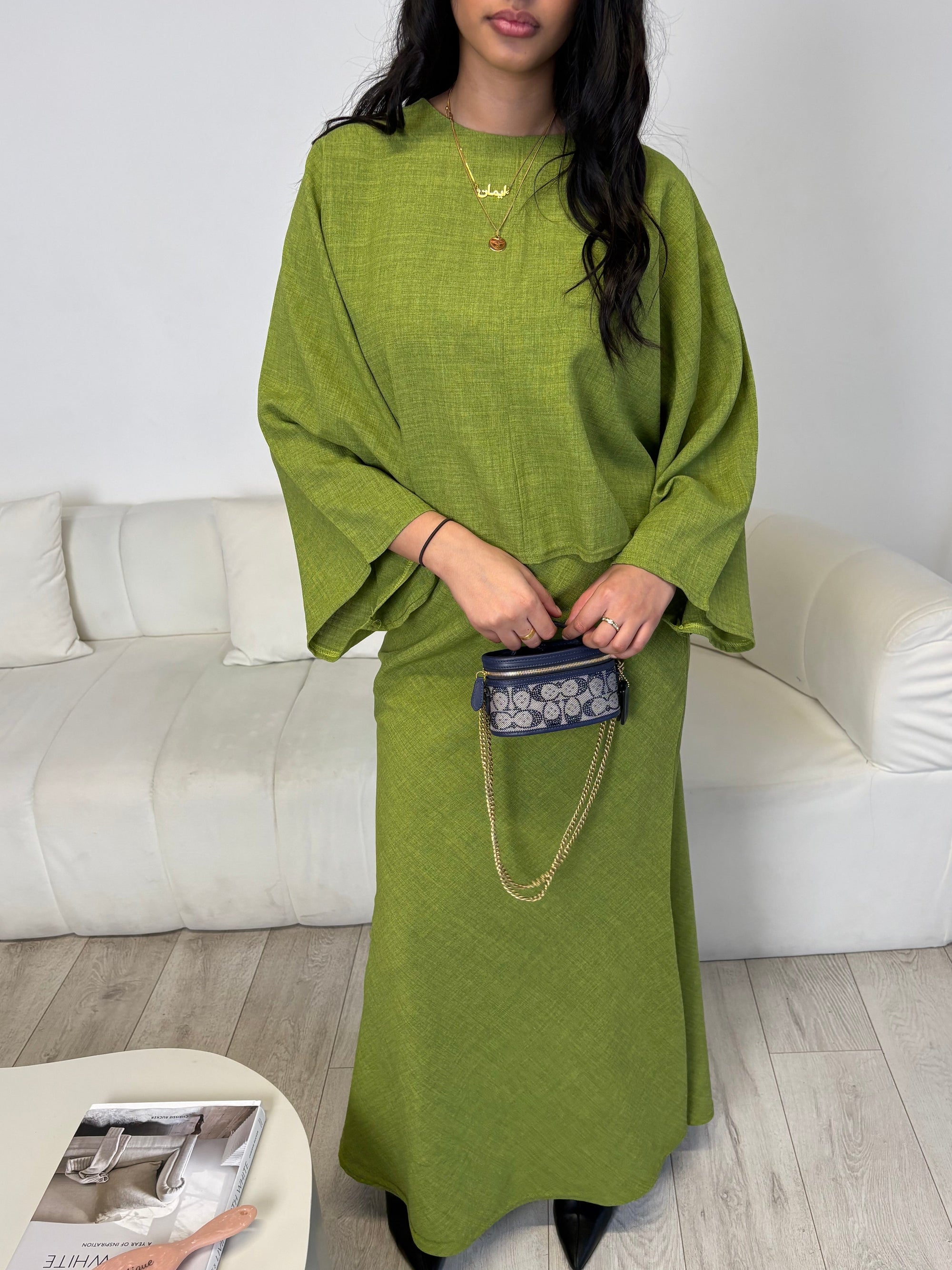 Cape top and skirt set olive