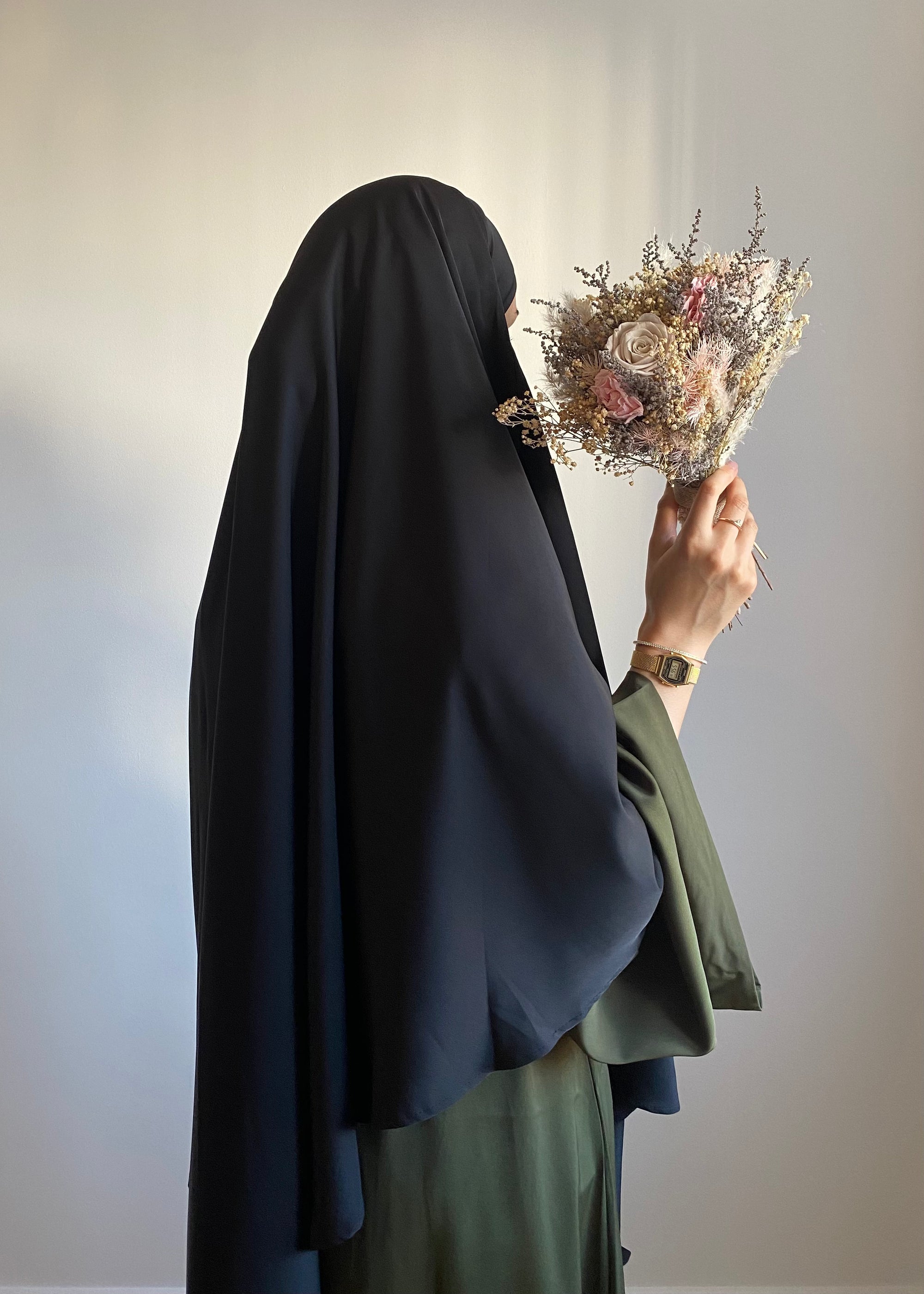 Black Khimar